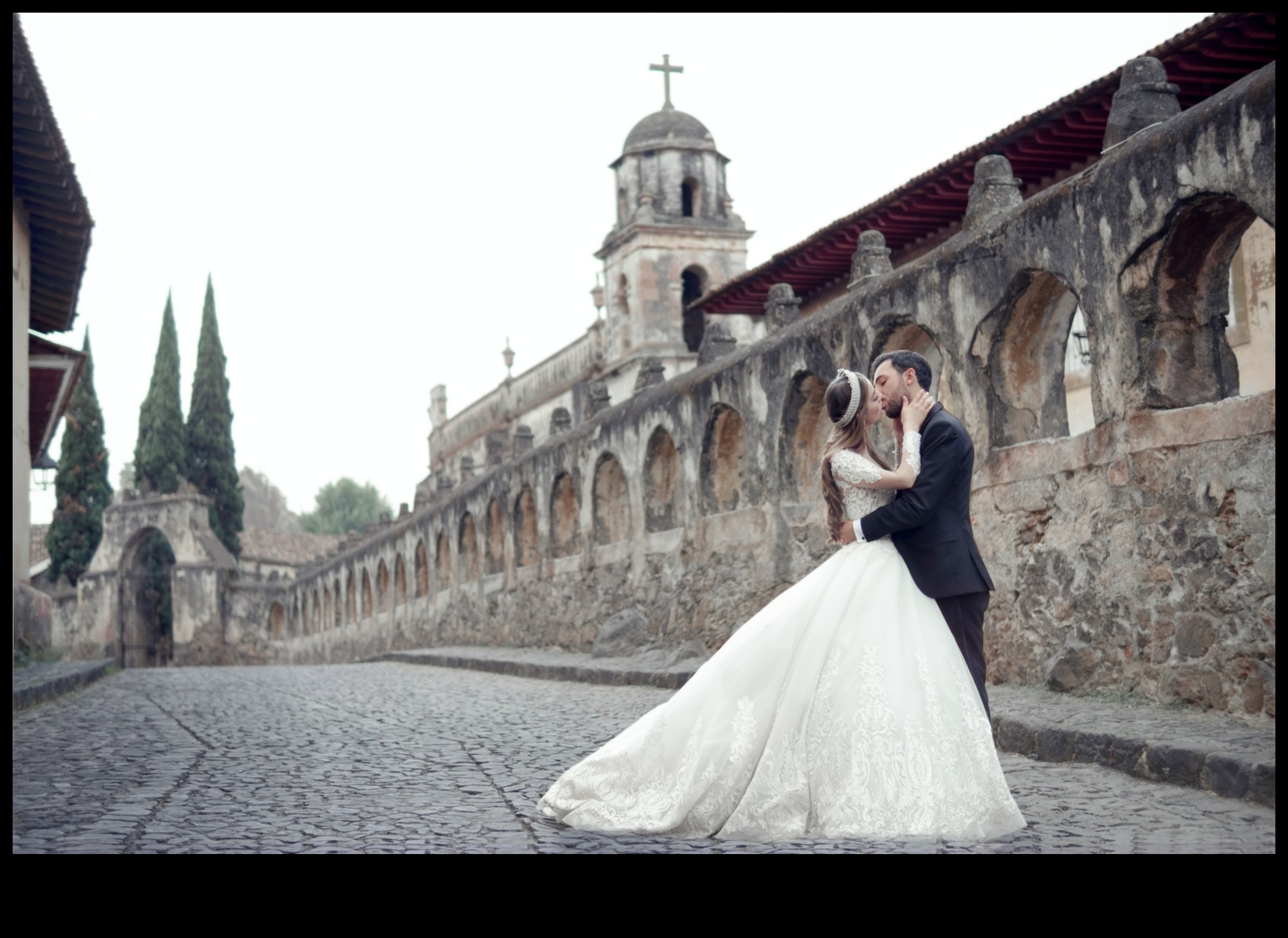 تفاصيل يوم الحلم: سحر التخطيط لحفل الزفاف